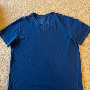 Roebuck & Co Blue V-Neck Tee XXL